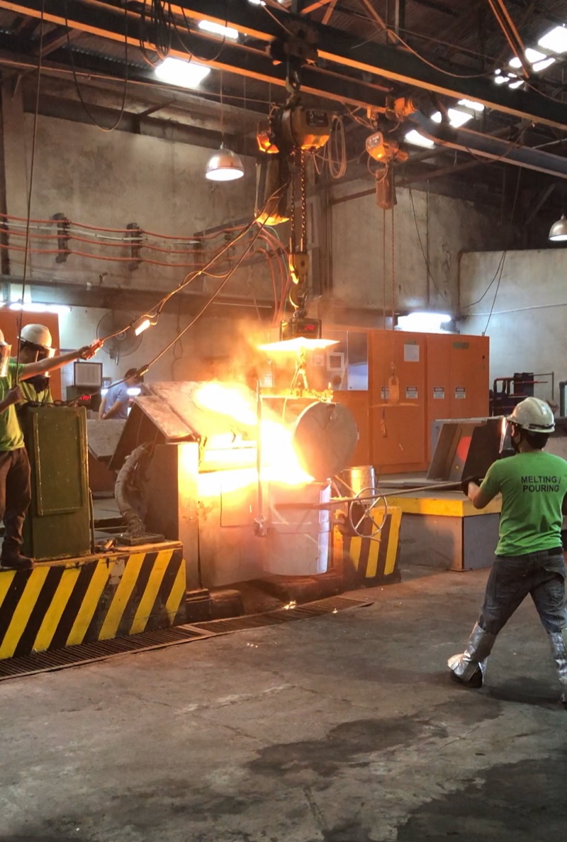 Tapping an induction furnace in the Metercor melt shop